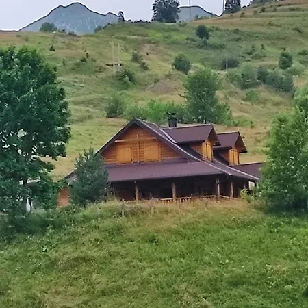 Holiday Chalet Baita 펜션 Trnovo