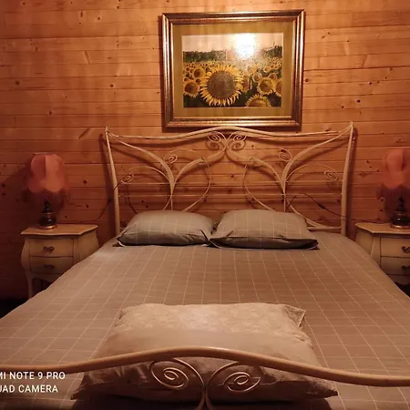 Holiday Chalet Baita 펜션 Trnovo